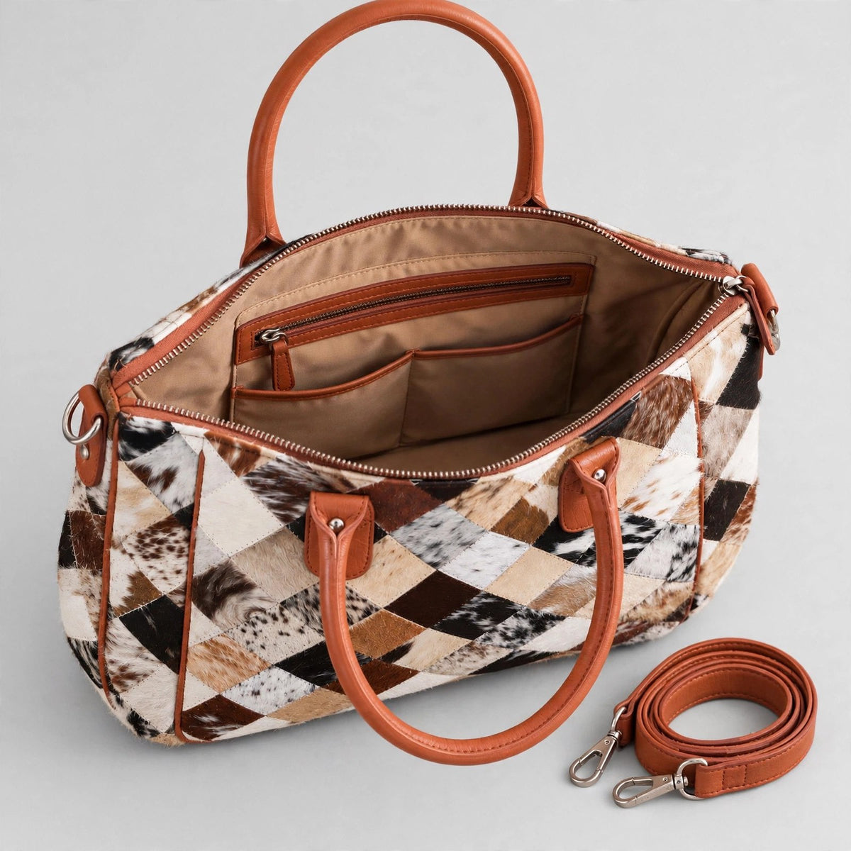 Women's Diamond Patchwork Cowhide Handbag