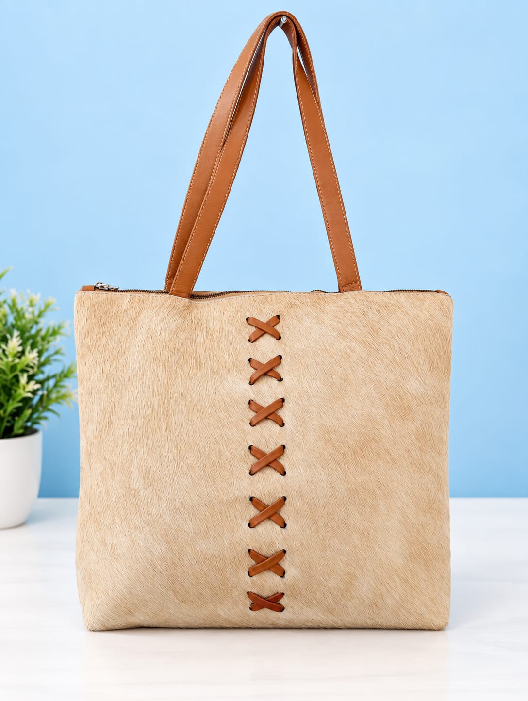 Cream White Cowhide Tote with Stitch Accents ZULVIQUE ZLV-021